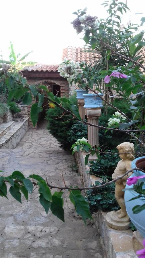 Mila LA villa Kástro Tornéze Esterno foto