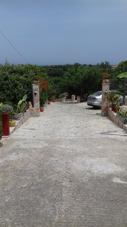 Mila LA villa Kástro Tornéze Esterno foto